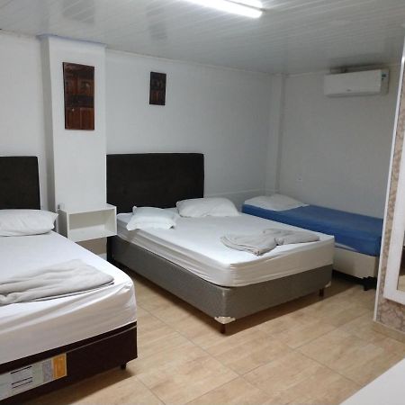 Pousada Guesthouse Kazapraia Понтал до Парана Екстериор снимка